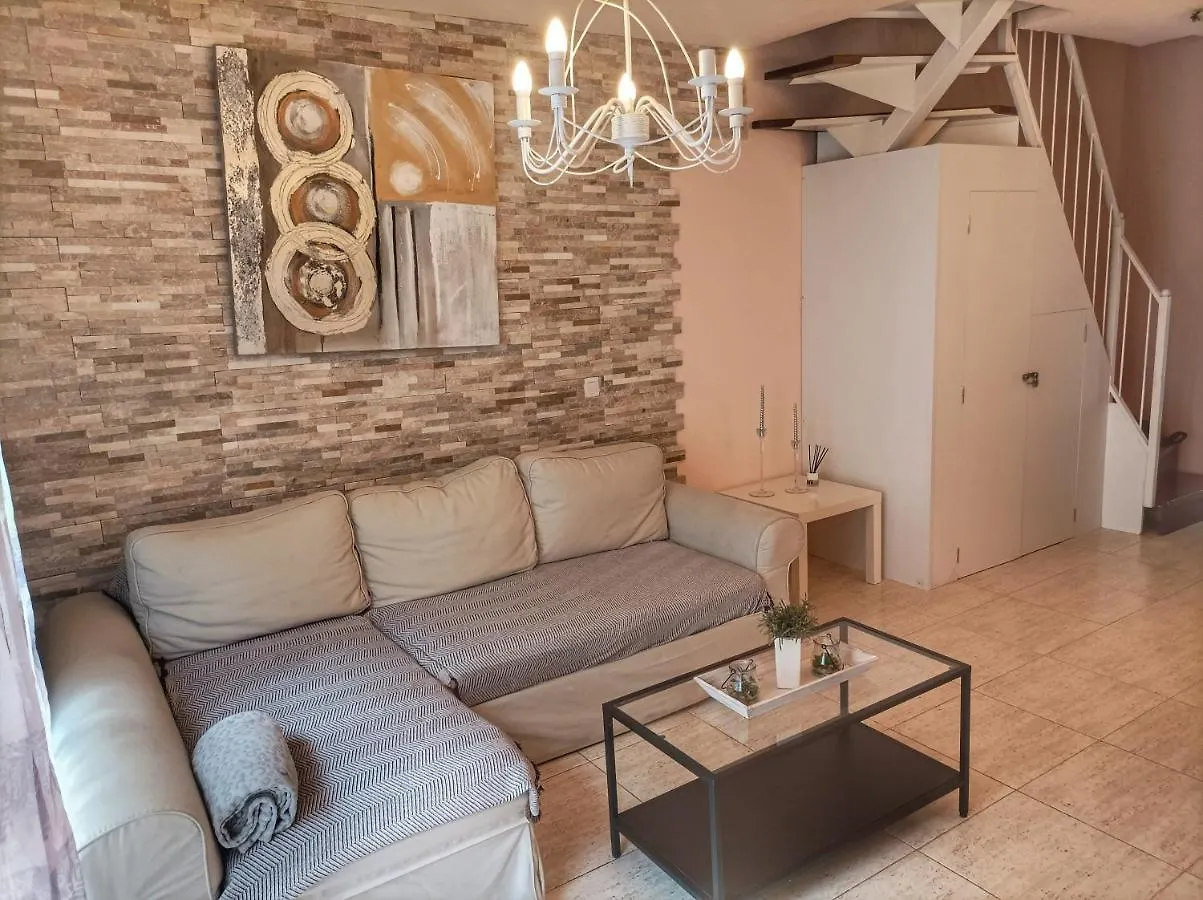 Duplex Cerca Del Mar location